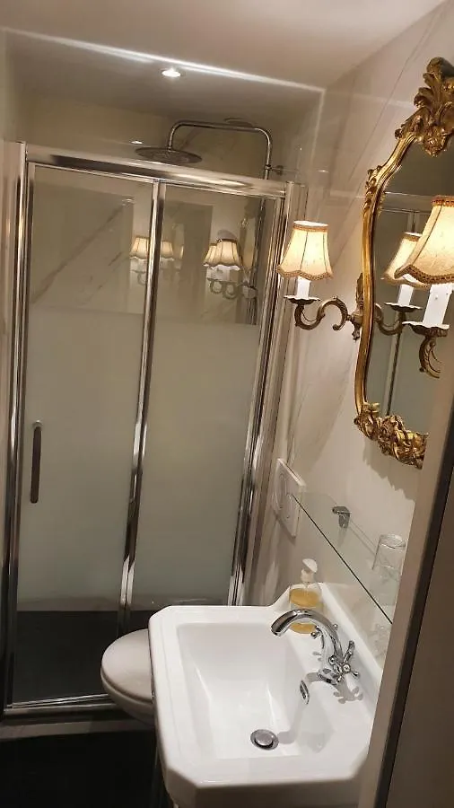 appartement cosy à 10 mètres du port de Cassis 0*,  Francia